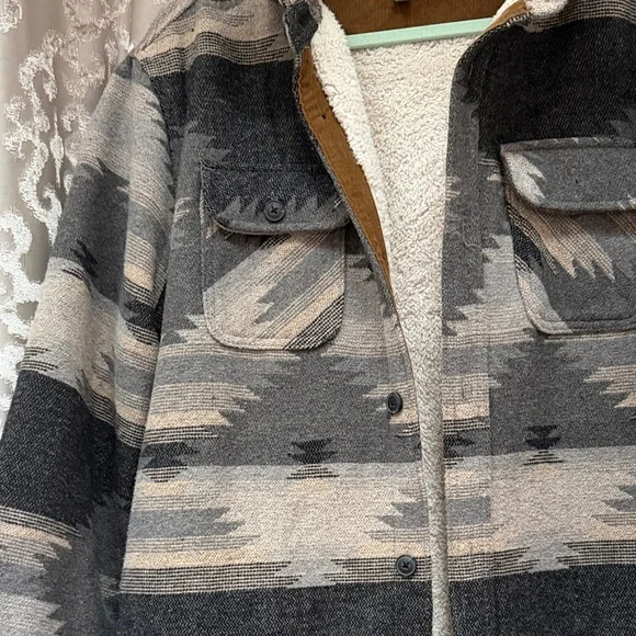 Jachs Gray and Black Patterned Shirt Jacket Sherpa Size XL Shacket - Picture 3 of 7